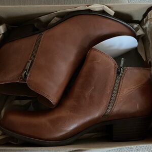 Lucky brand Brown Leather Ankle Boots with Zipper